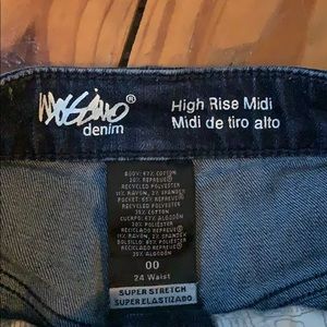 Mossimo Supply Co. Shorts - Mossimo shorts Mossimo Supply Co. Shorts - Mossimo shorts